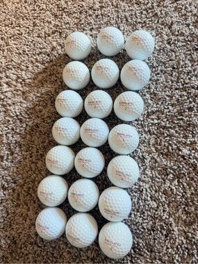 Kirkland Signature White Golf Balls - Set of 21
